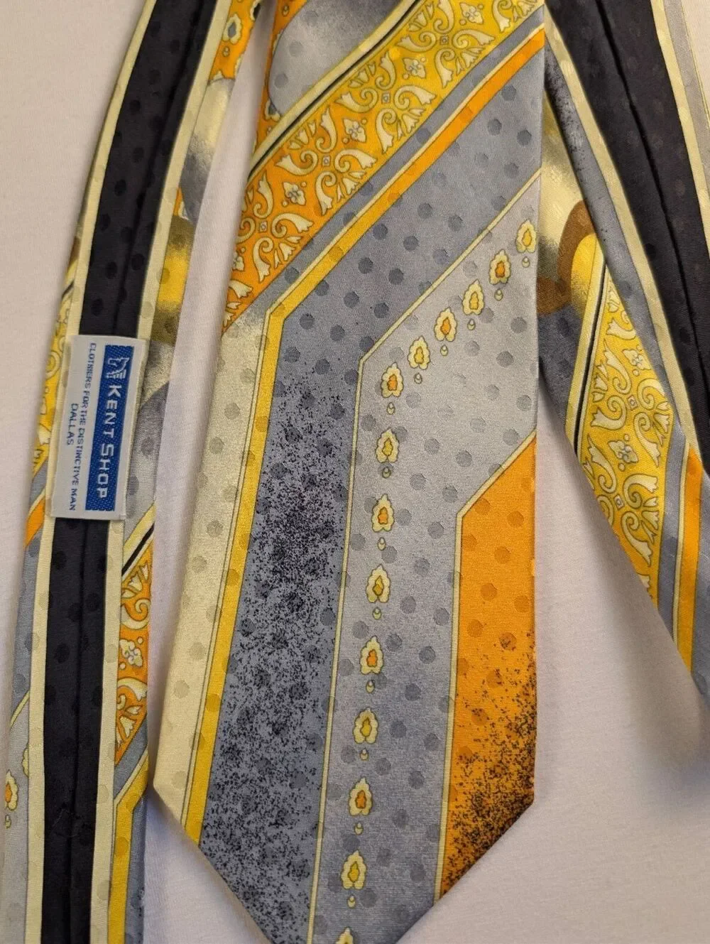 4 Men's Vintage Silk Ties by J. Garcia, Valentino, Vitaliano Pacaldi,  Unbranded
